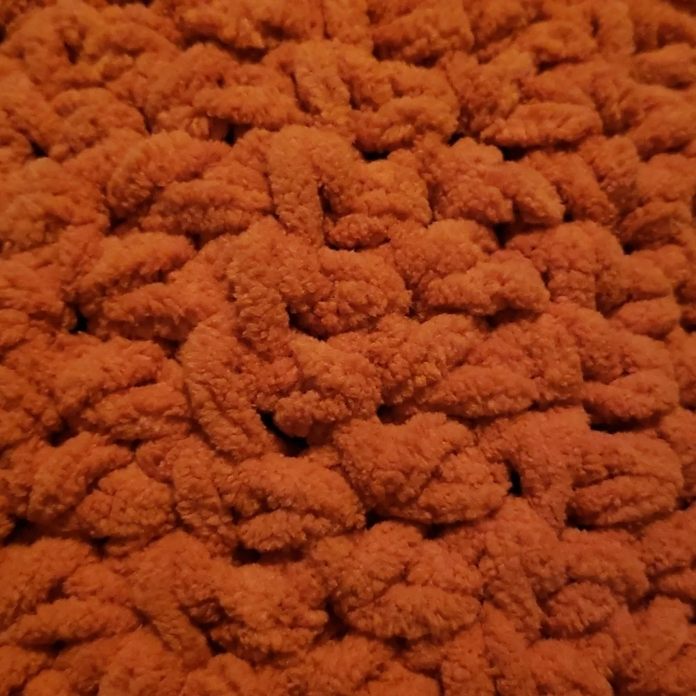 NEW- Handmade Chunky Fall Blanket- Burnt Orange - Picture 6 of 6